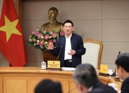 Chuyển Tổng công ty Đường sắt Việt Nam thành tập đoàn: Tránh “bình mới rượu cũ”