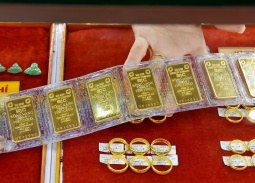 Giá vàng ngày 10/3: Vàng SJC tăng 1,4 triệu đồng/lượng, chuyên gia dự báo mốc 6.000 USD