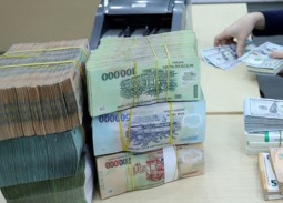 Chính phủ chi tạm ứng 8.000 tỷ đồng từ nguồn tăng thu ngân sách trung ương cho Quỹ Bình ổn giá xăng dầu