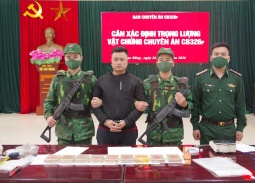 Cao Bằng: Khởi tố vụ án vận chuyển trái phép 9 bánh heroin