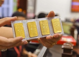 Giá vàng hôm nay 7/4: Vàng SJC và nhẫn trơn giảm hơn 1 triệu đồng/lượng