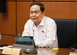 Chủ tịch Quốc hội: Kinh tế tư nhân phải trở thành động lực tăng trưởng hai con số