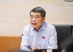 Thủ tướng: Không chấp nhận tăng trưởng 'nóng' mà đánh đổi bằng bất ổn vĩ mô