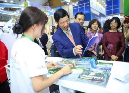 Hơn 90.000 lượt khách đến trải nghiệm và mua sắm tại VITM 2026, doanh thu đạt 195 tỷ đồng