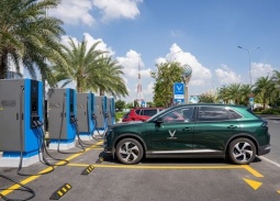 Bộ Tài chính đề xuất gia hạn ưu đãi thuế tiêu thụ đặc biệt cho xe ô tô điện đến hết năm 2030