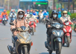 Dự báo thời tiết ngày 16/4: Bắc Bộ nắng nóng, có mưa dông về đêm