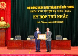 Bốn lãnh đạo TP Hải Phòng nhận huân chương, bằng khen cấp Nhà nước