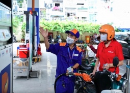Giá xăng đồng loạt giảm, dầu diesel giảm hơn 1.100 đồng/lít