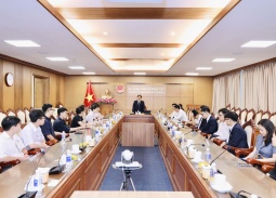 Bộ GDĐT gặp mặt đoàn học sinh Việt Nam tham dự ISEF 2026