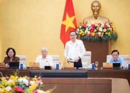 Khai mạc phiên họp thứ 2 của Ủy ban Thường vụ Quốc hội khóa XVI