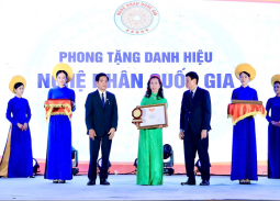 Nghệ nhân Quốc gia thư pháp Kim Sáng - Người 'giữ hồn' chữ thư pháp Việt bằng cả tâm huyết 