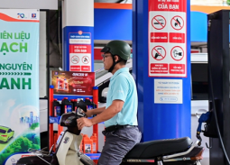 Cả nước đã tiêu thụ 141 triệu lít xăng E10 sau 4 ngày triển khai