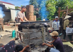 Thanh Hóa: Đúc trống, đại pháo thần công bằng đồng tặng tỉnh Quảng Trị