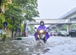 Dự báo thời tiết ngày 18/6: Bắc Bộ mưa dông vài nơi, Trung Bộ nắng nóng