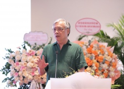 PGS-TS Trần Đình Thiên: Không còn lý do gì để không mở hết cỡ cho khu vực kinh tế tư nhân