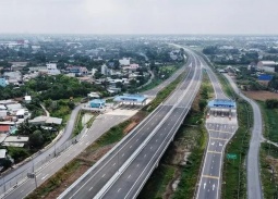 Thu phí thêm nhiều đoạn cao tốc Bắc-Nam phía Đông từ ngày 15/7