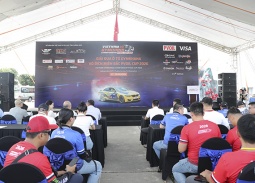 Lễ hội xe Hạ Long 2026 và Giải đua Ô tô Gymkhana Vô địch Miền Bắc PVOIL Cup 2026 khai mạc