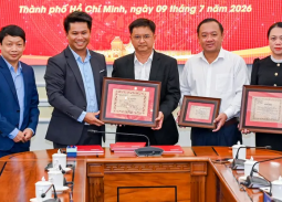 TP.HCM tiếp nhận kỷ vật và hồ sơ quý giá phục vụ quy tập hài cốt liệt sĩ
