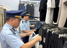 Tuyên Quang: Xử lý hàng trăm vụ buôn bán hàng giả, hàng nhái trong 6 tháng đầu năm