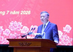 'Không đánh mất niềm tin vào khả năng phục thiện của con người'