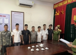 Thái Nguyên khởi tố 8 bị can khai thác vàng trái phép 