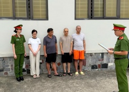“Phù phép” 354 viên kim cương để nhập lậu đưa vào hệ thống bán lẻ của SJC