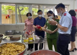 Sửa Luật An toàn thực phẩm: Quản lý theo nguy cơ, cắt giảm thủ tục và đẩy mạnh chuyển đổi số