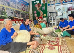 Cần giải pháp giữ chân người trẻ, duy trì kế thừa làng nghề Việt
