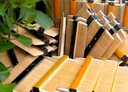 Làng nghề và câu chuyện “kể lại” giá trị sản phẩm