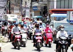Dự báo thời tiết ngày 26/8: Bắc Bộ có mưa vài nơi, Trung Bộ nắng nóng