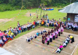 Quảng Ngãi: “Hương đất – tình người” trên vùng biên Sa Loong
