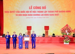 Lễ công bố thành lập thành phố Quảng Ninh và đón nhận Huân chương Lao động hạng Nhất