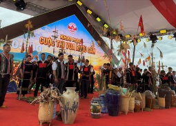 Tôn vinh nghệ nhân và người giữ bí quyết làm rượu!