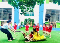 Trường Mầm non Minh Khai: Khởi đầu năm học mới bằng yêu thương và sẻ chia