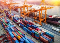 Xuất nhập khẩu 8 tháng đạt kỷ lục 770 tỷ USD, nhập siêu trở lại