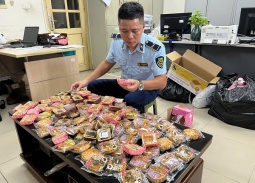 Hà Nội xử lý bánh trung thu trôi nổi, thu giữ hàng nghìn sản phẩm lậu