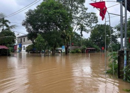 Chủ tịch UBND tỉnh Thanh Hóa yêu cầu hoãn các cuộc họp để ứng phó với mưa lũ có diễn biến phức tạp