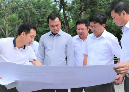 Chủ tịch UBND tỉnh Thanh Hoá yêu cầu phường Sầm Sơn đẩy nhanh tiến độ xử lý những bất cập về môi trường