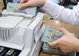 NHNN làm rõ quy định giám sát phòng chống rửa tiền với khách VIP