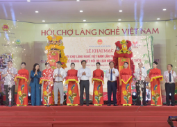 Hội chợ Làng nghề Việt:: Mở rộng cơ hội thị trường cho sản phẩm làng nghề
