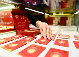 Giá vàng hôm nay 19/10: Vàng SJC đi ngang ở mức 143,6 triệu đồng/lượng