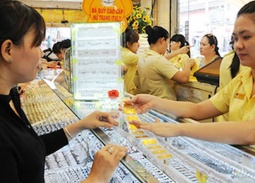 Giá vàng hôm nay 22/10: Vàng SJC tiếp tục giảm