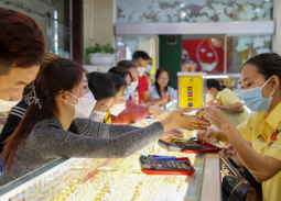 Giá vàng hôm nay 27/10: Thế giới bật tăng nhẹ, vàng SJC và nhẫn trơn đi ngang