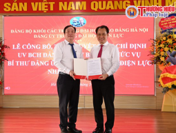 Công bố và trao Quyết định chỉ định chức danh Bí thư Đảng ủy Trường Đại học Điện lực (2020 - 2025)