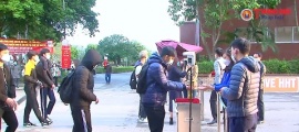 Hà Nội: Sinh viên hào hứng quay lại trường học tập