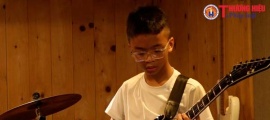 Đam mê âm nhạc của những rocker nhí thuộc thế hệ Gen Alpha