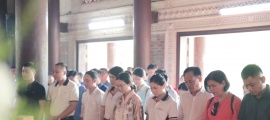 Tạp chí điện tử Thương hiệu và Pháp luật dâng hương tại Nghĩa trang liệt sĩ Việt - Lào, Truông Bồn
