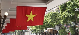 Hà Nội rợp bóng cờ đỏ sao vàng, tưng bừng không khí Quốc khánh 2/9
