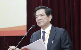 Kiểm soát thị trường vàng: Nhà nước cần hoàn thiện hành lang pháp lý cho giao dịch vàng, hạn chế đầu cơ, làm giá