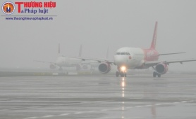 Hủy gần 30 chuyến bay do sương mù dày đặc ở Cảng hàng không Quốc tế Vinh
